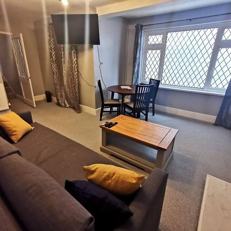 City Centre Room, Wifi, Share Facility 스완지 외부 사진