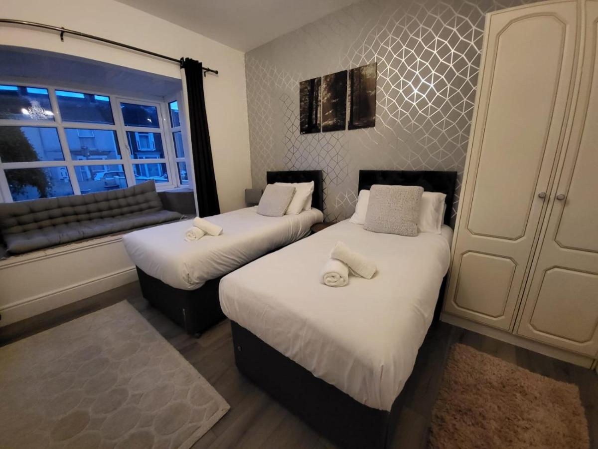 City Centre Room, Wifi, Share Facility 스완지 외부 사진