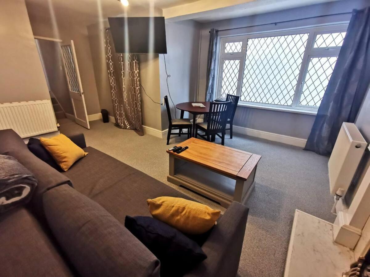 City Centre Room, Wifi, Share Facility 스완지 외부 사진
